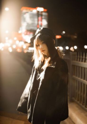 大胸美女电影_HD免费观看最新