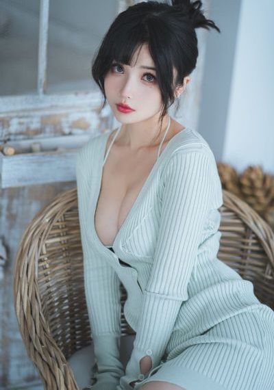 女士邀请函7_高清免费观看最新