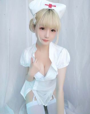啤酒女郎_BD迅雷电影在线