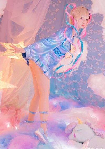 《女员工的滋味》在线观看_超清电影在线看