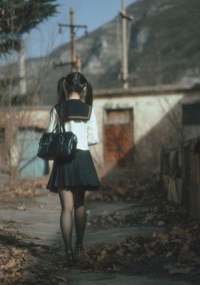 日本动漫免费_国产剧手机在线观看