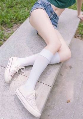 年轻女房东2李采潭韩国电影_成人在线观看免费