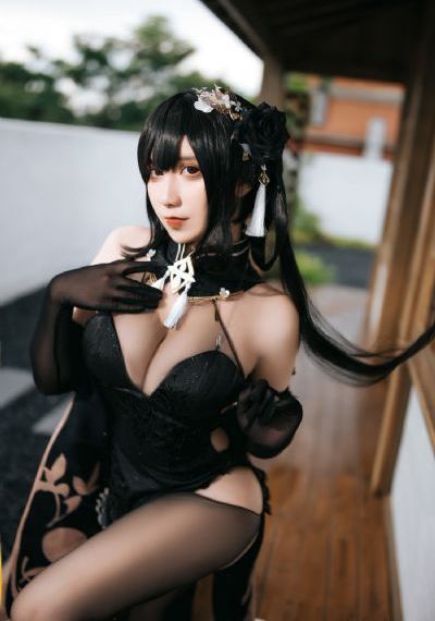 亚洲人妖女同在线播放_国产在线视频