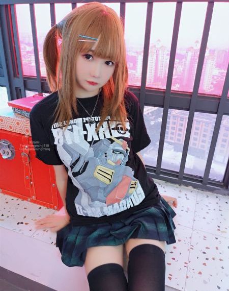 丰满的星期一_剧情片在线视频播放
